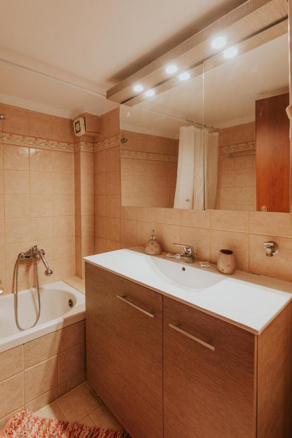 Mariam Apartment Салоники Экстерьер фото